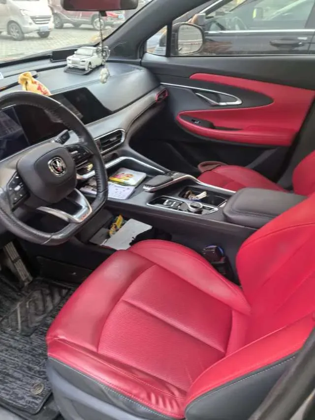 2022 ChangAn UNI-T 1.5T 188HP L4 7DCT,autocango,china used car exporter,china ev exporter,chinese used car exporter,chinese used ev exporter