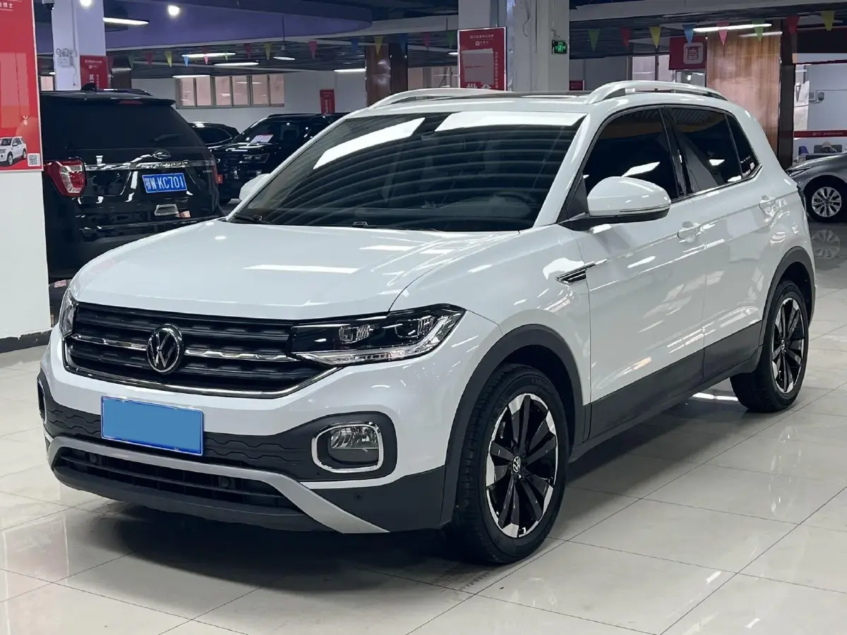 2021 Volkswagen Tacqua 1.5L 113HP L4 6AT