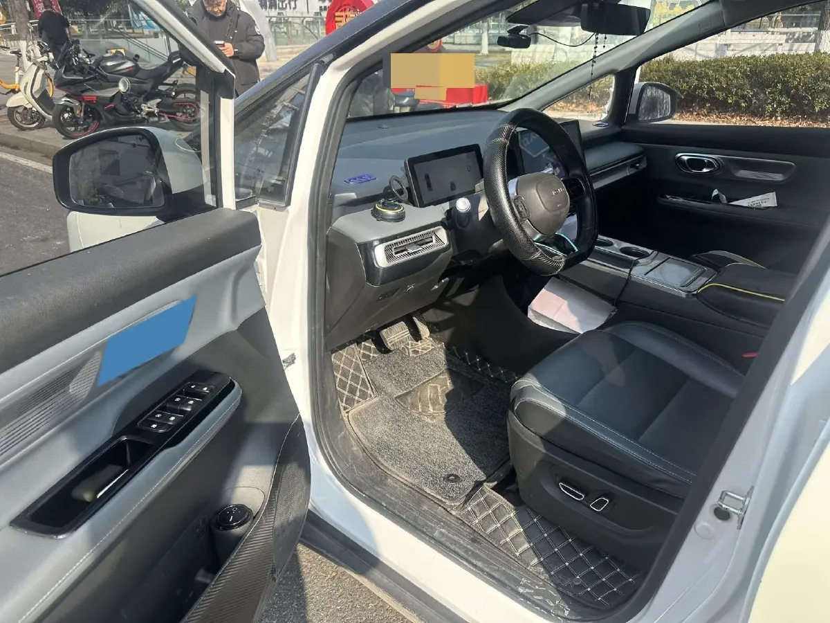 2023 Everus VE-1 BEV 61.3KWH,autocango,china used car exporter,china ev exporter,chinese used car exporter,chinese used ev exporter