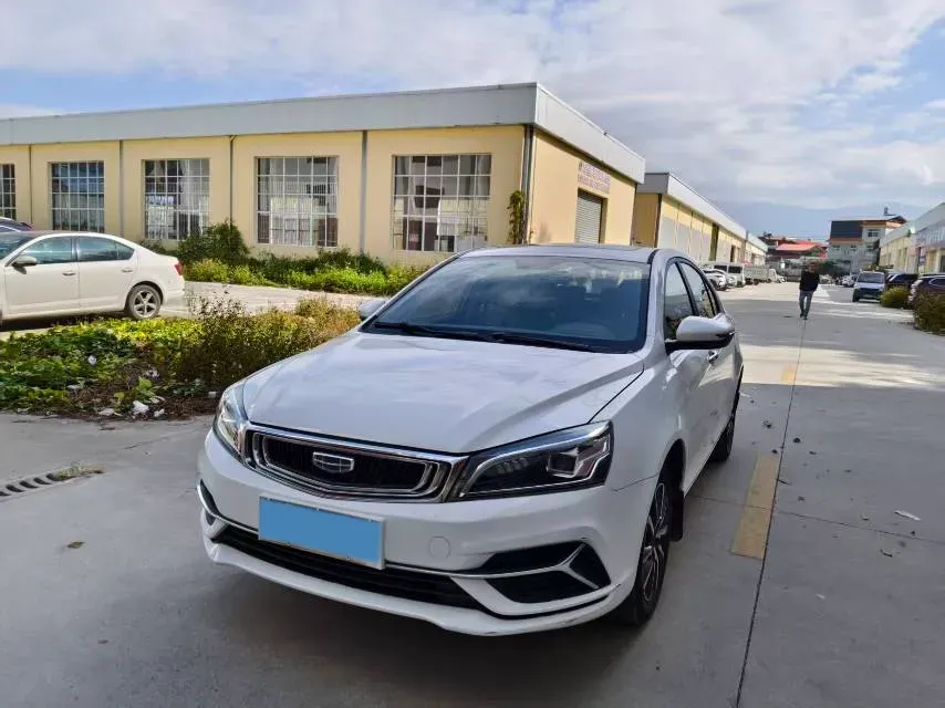 2020 Geely Emgrand 1.5L 109HP L4 5MT,autocango,china used car exporter,china ev exporter,chinese used car exporter,chinese used ev exporter