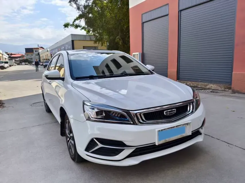 2020 Geely Emgrand 1.5L 109HP L4 5MT,autocango,china used car exporter,china ev exporter,chinese used car exporter,chinese used ev exporter