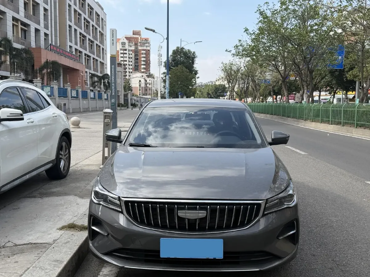2025 Geely Emgrand 1.5L 127HP L4 CVT,autocango,china used car exporter,china ev exporter,chinese used car exporter,chinese used ev exporter