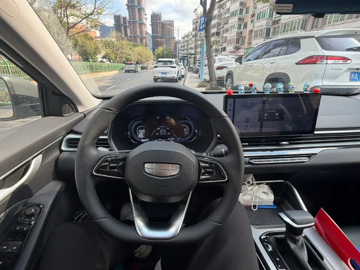 2025 Geely Emgrand 1.5L 127HP L4 CVT,autocango,china used car exporter,china ev exporter,chinese used car exporter,chinese used ev exporter