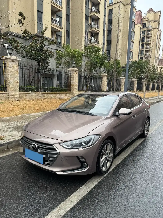 2016 Hyundai Elantra 1.6L 130HP L4 6AT