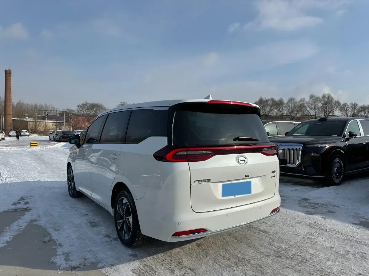 2021 GAC Trumpchi M6 1.5T 169HP L4 7DCT,autocango,china used car exporter,china ev exporter,chinese used car exporter,chinese used ev exporter