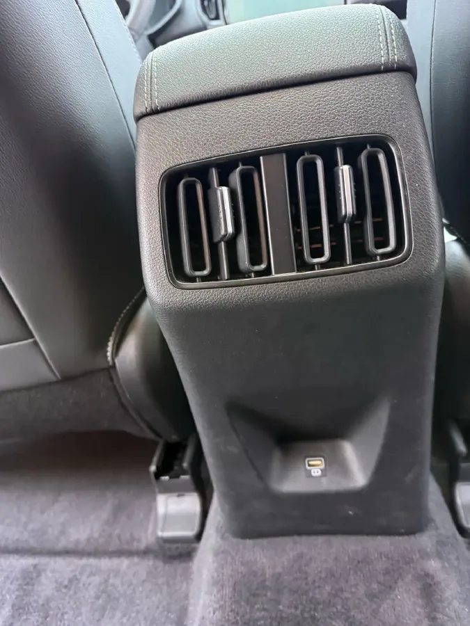 2021 Hyundai ix35 1.4T 140HP L4 7DCT,autocango,china used car exporter,china ev exporter,chinese used car exporter,chinese used ev exporter