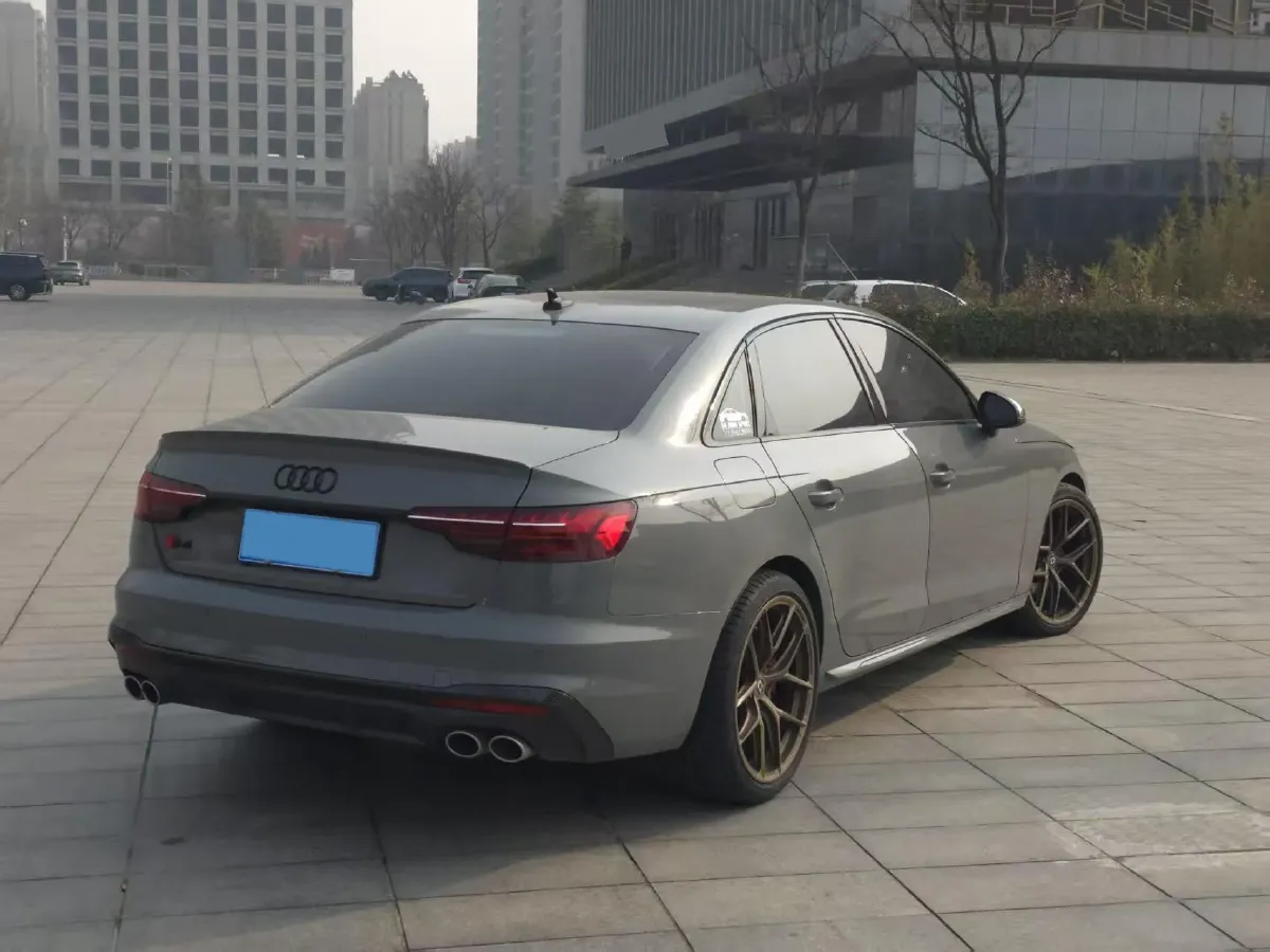 2023 Audi S4 3.0T 354HP V6 8AT,autocango,china used car exporter,china ev exporter,chinese used car exporter,chinese used ev exporter