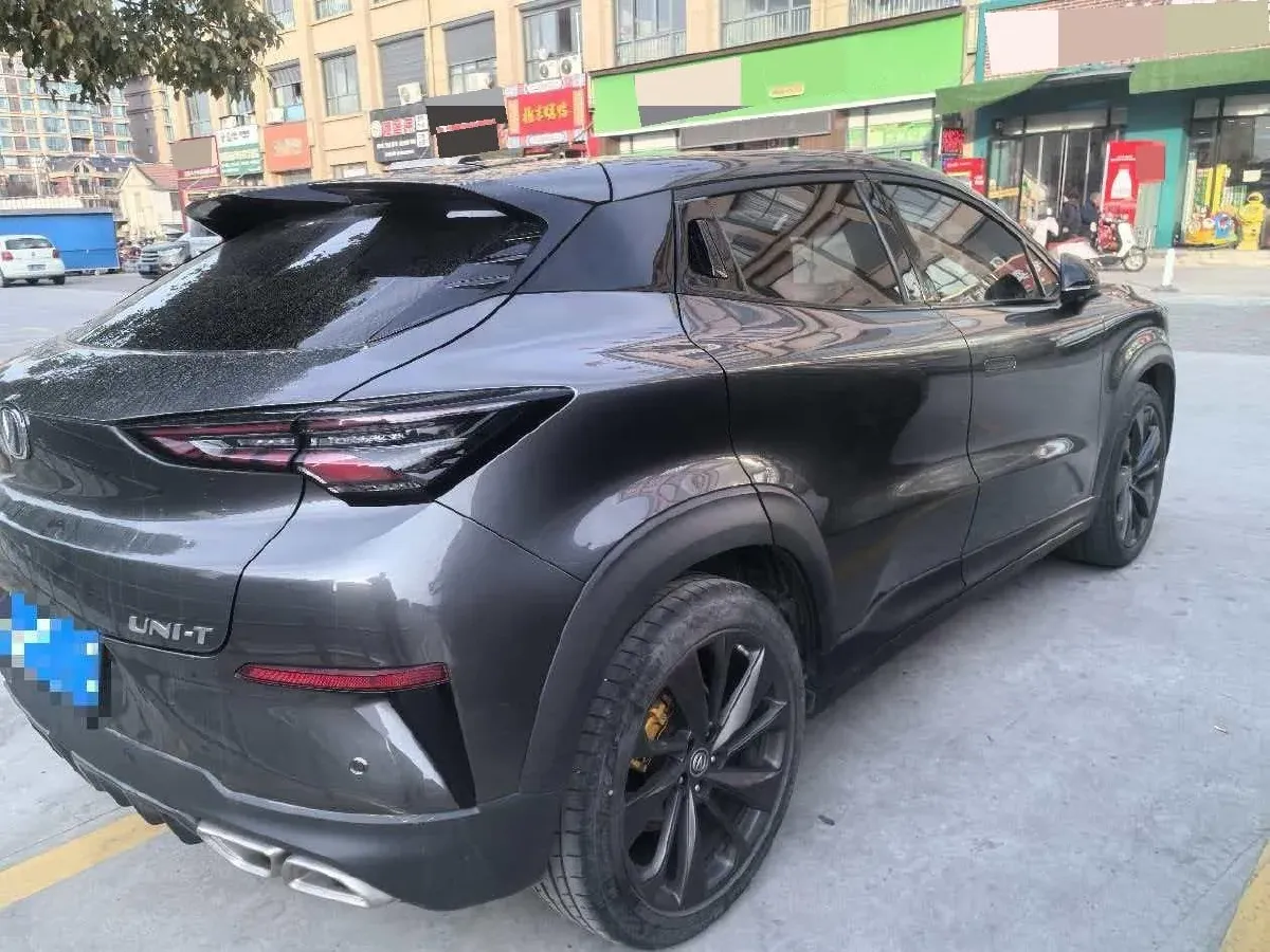 2020 ChangAn UNI-T 1.5T 180HP L4 7DCT,autocango,china used car exporter,china ev exporter,chinese used car exporter,chinese used ev exporter