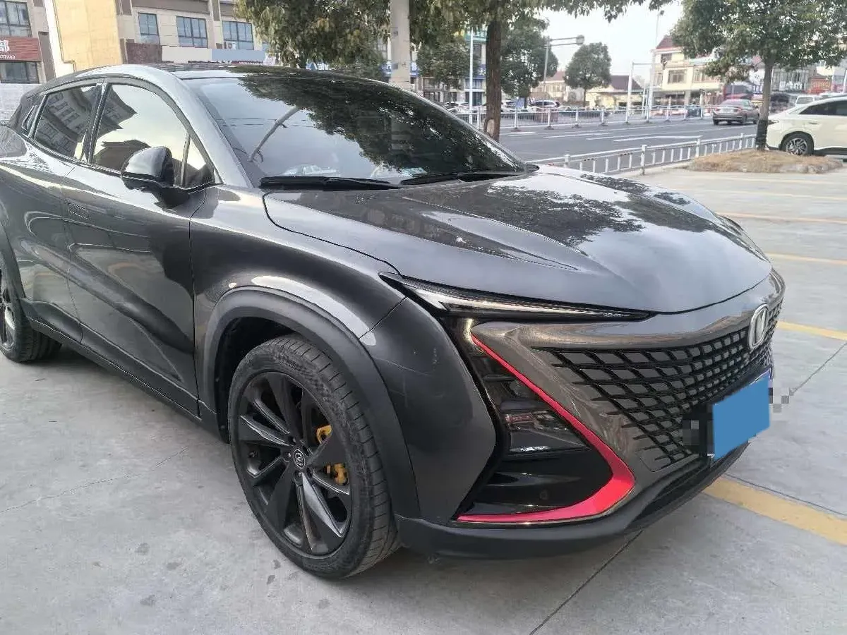 2020 ChangAn UNI-T 1.5T 180HP L4 7DCT,autocango,china used car exporter,china ev exporter,chinese used car exporter,chinese used ev exporter