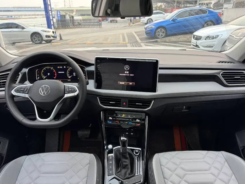 2024 Volkswagen Tayron 1.5T 160HP L4 7DCT,autocango,china used car exporter,china ev exporter,chinese used car exporter,chinese used ev exporter