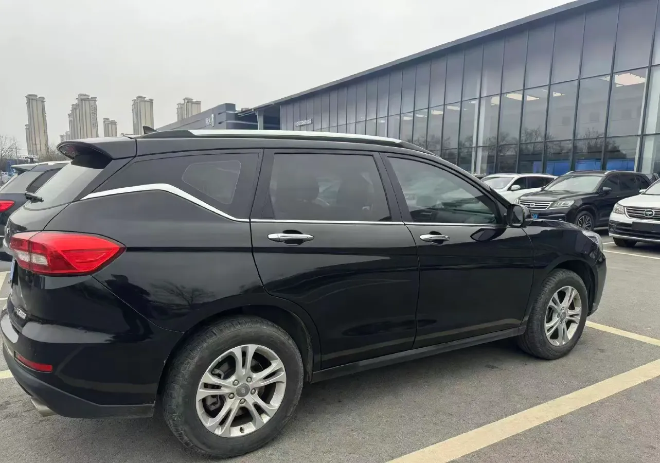 2018 Haval M6 1.5T 150HP L4 7DCT,autocango,china used car exporter,china ev exporter,chinese used car exporter,chinese used ev exporter