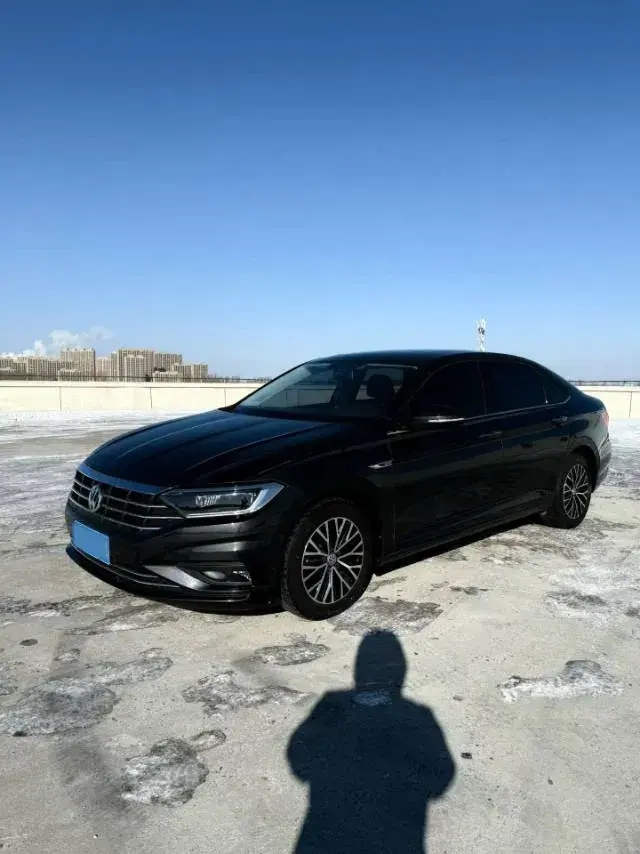2021 Volkswagen Sagitar 1.2T 116HP L4 7DCT