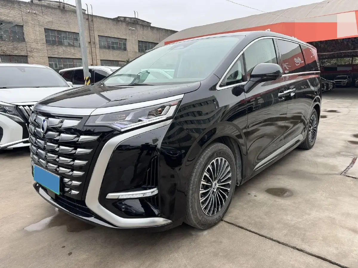 2022 BMW X2 2.0T 192HP L4 8AT