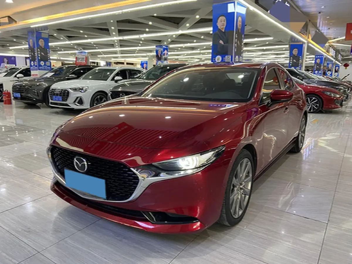 2022 Mazda 3 Axela 2.0L 158HP L4 6AT