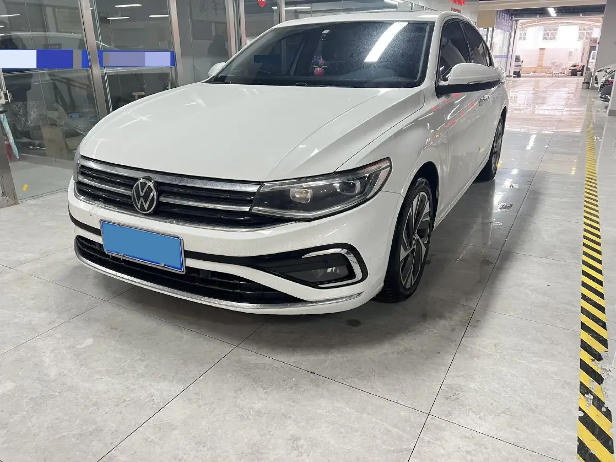 2023 Volkswagen Bora 1.2T 116HP L4 7DCT
