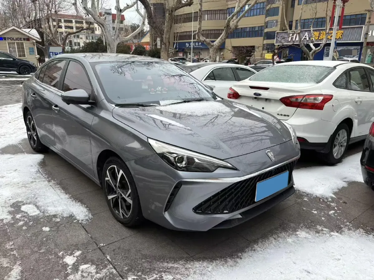 2023 Roewe i5 1.5L 129HP L4 CVT,autocango,china used car exporter,china ev exporter,chinese used car exporter,chinese used ev exporter