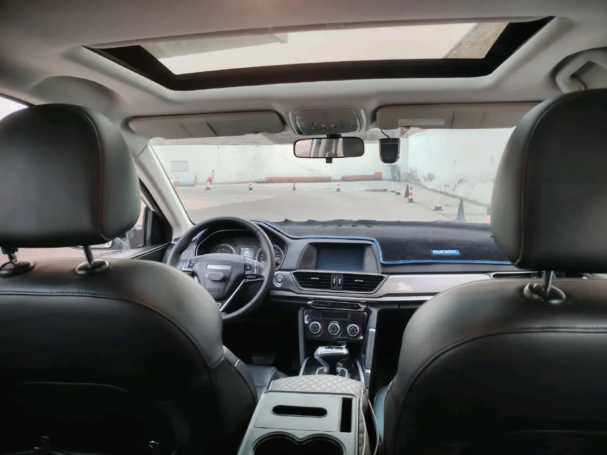 2018 Haval H6 1.5T 150HP L4 7DCT,autocango,china used car exporter,china ev exporter,chinese used car exporter,chinese used ev exporter