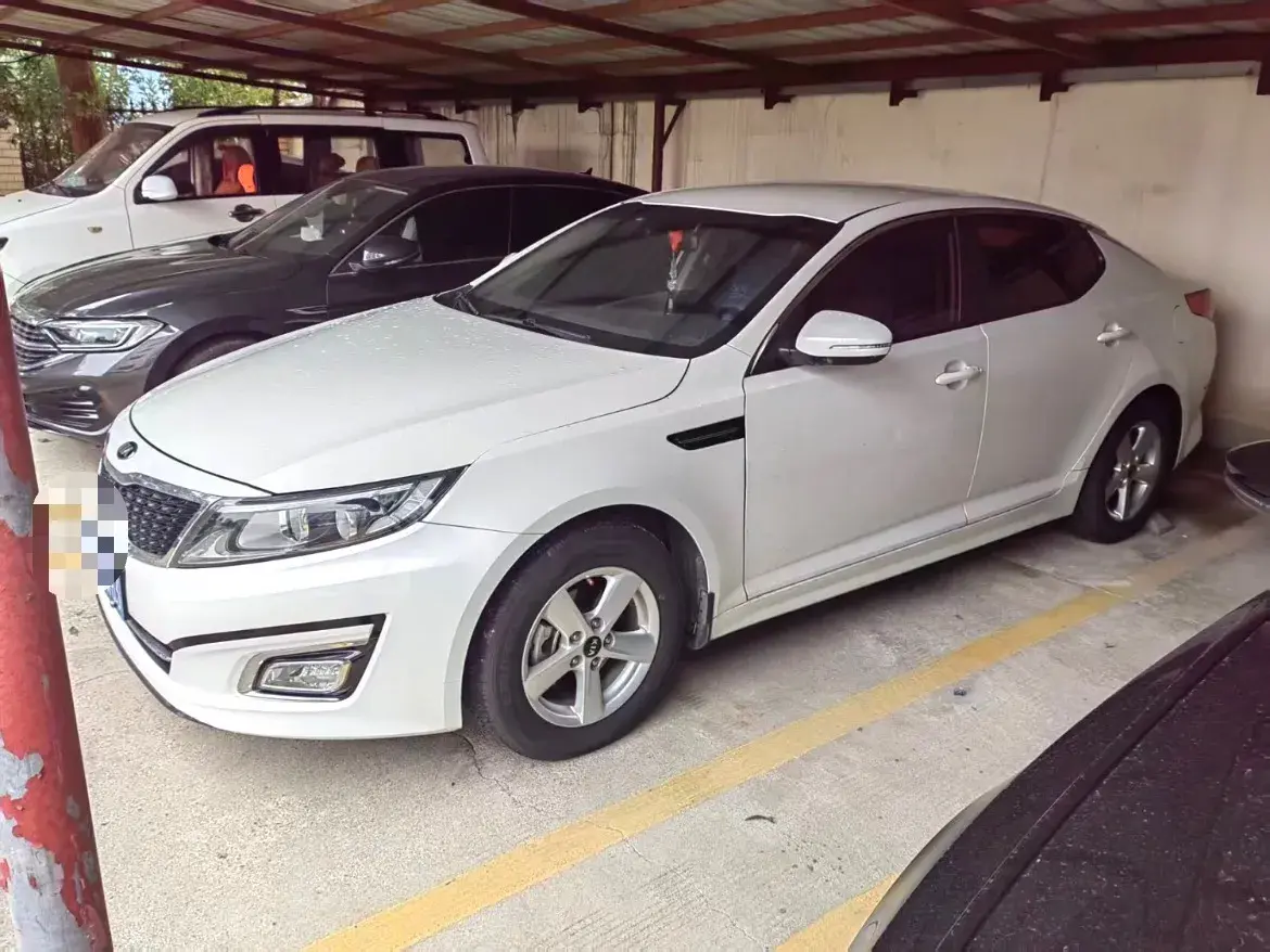 2015 Kia K5 2.0L 162HP L4 6AT