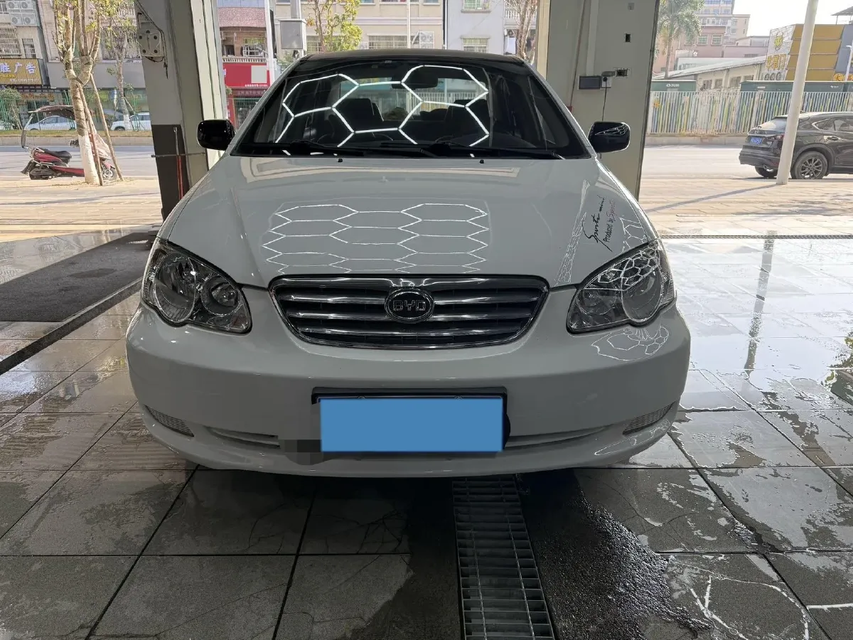 2018 BYD F3 1.5L 109HP L4 5MT,autocango,china used car exporter,china ev exporter,chinese used car exporter,chinese used ev exporter