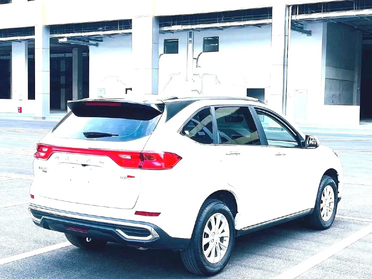 2021 Haval M6 1.5T 150HP L4 7DCT,autocango,china used car exporter,china ev exporter,chinese used car exporter,chinese used ev exporter