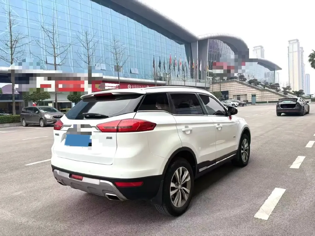 2017 Bestune X80 2.0L 147HP L4 6AT,autocango,china used car exporter,china ev exporter,chinese used car exporter,chinese used ev exporter