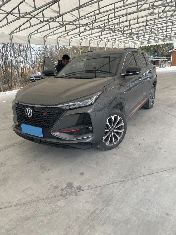 2020 ChangAn CS75 Plus 2.0T 233HP L4 8AT,autocango,china used car exporter,china ev exporter,chinese used car exporter,chinese used ev exporter