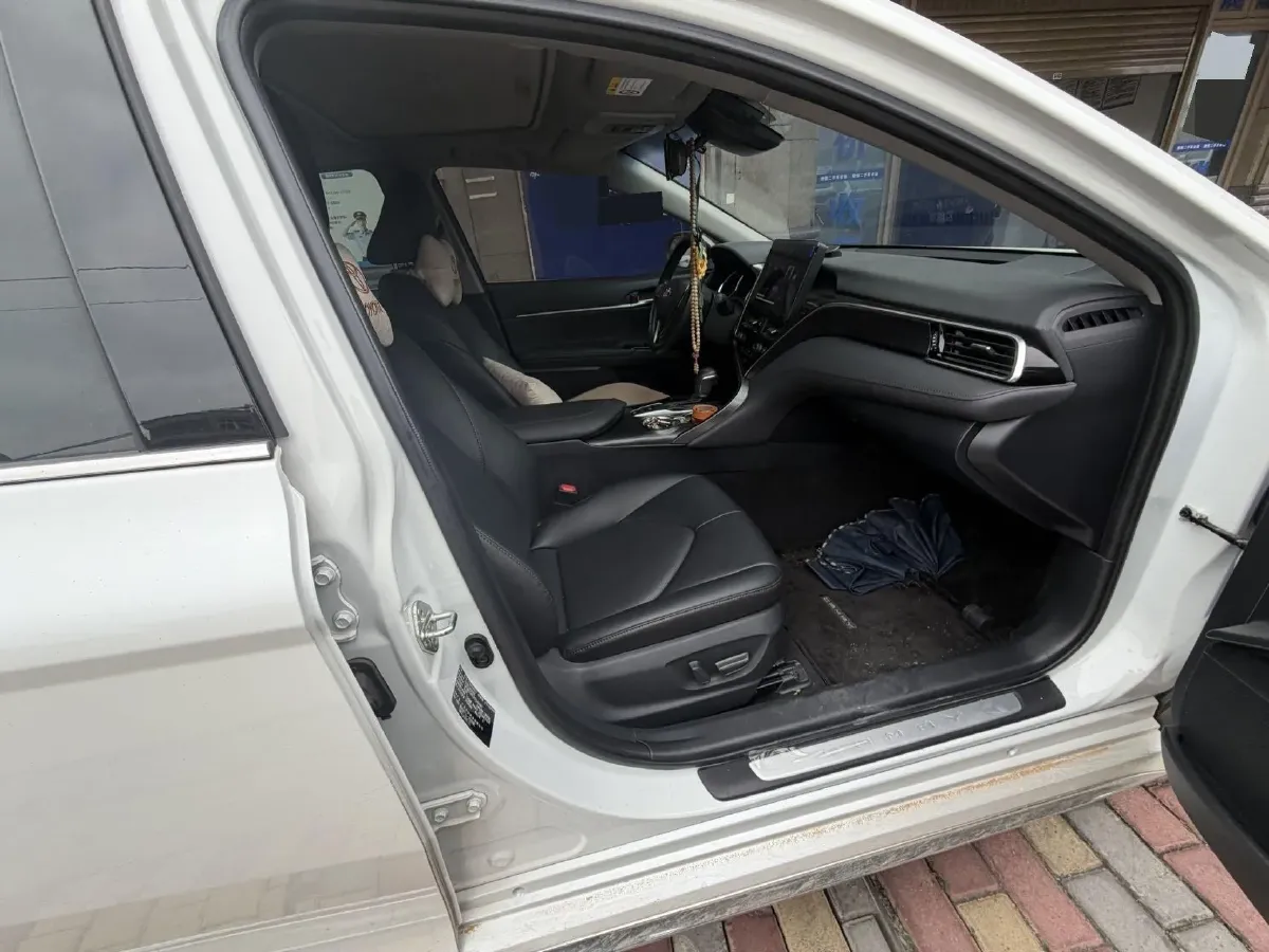 2023 Toyota Camry 2.0L 177HP L4 CVT,autocango,china used car exporter,china ev exporter,chinese used car exporter,chinese used ev exporter