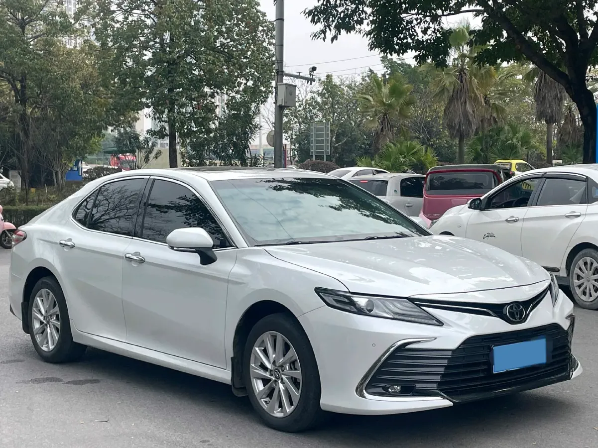 2023 Toyota Camry 2.0L 177HP L4 CVT,autocango,china used car exporter,china ev exporter,chinese used car exporter,chinese used ev exporter