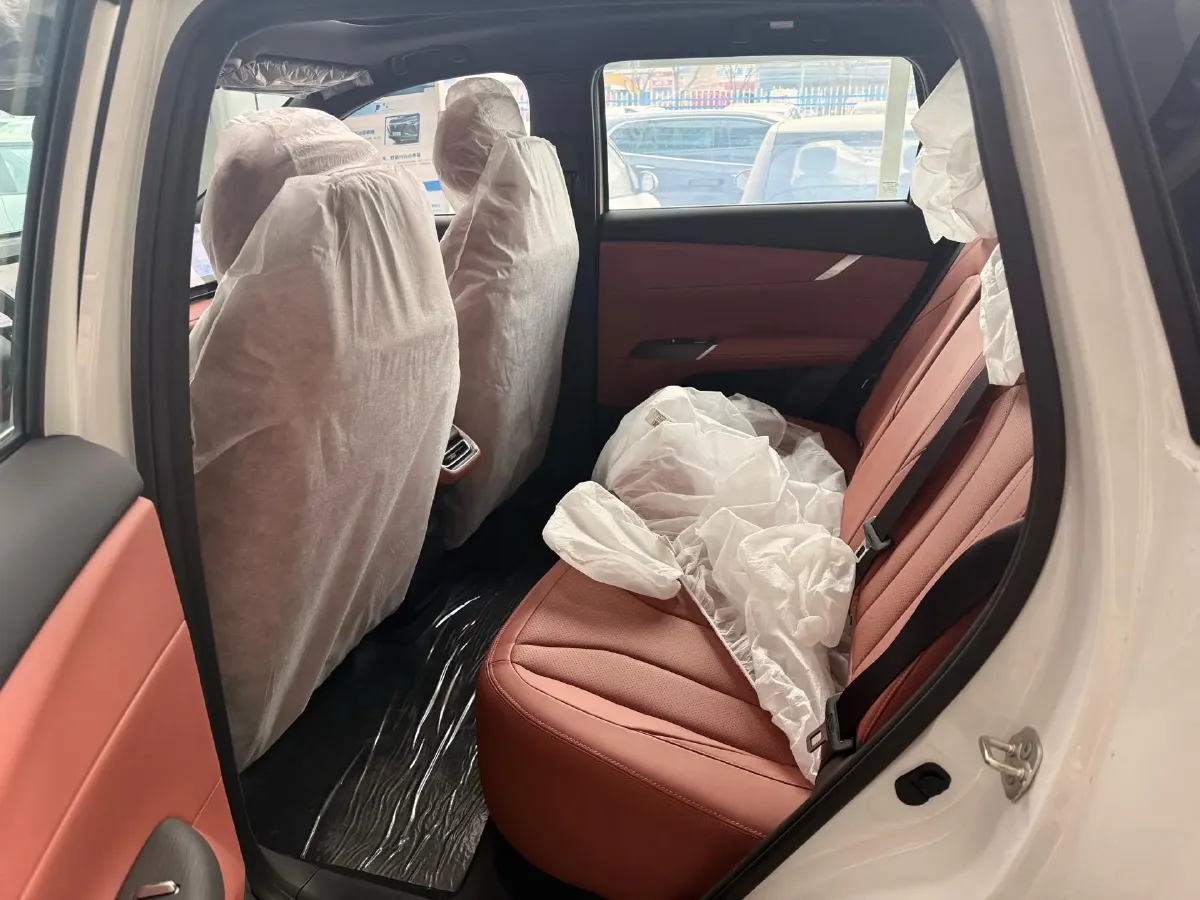 2025 ChangAn CS75 Plus 1.5T 192HP L4 8AT,autocango,china used car exporter,china ev exporter,chinese used car exporter,chinese used ev exporter