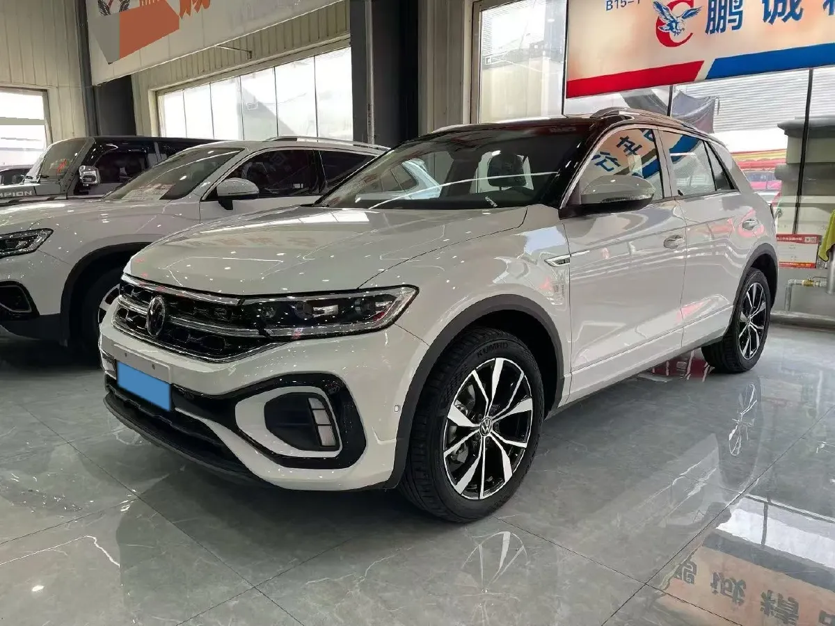 2025 Volkswagen T-Roc 1.5T 160HP L4 7DCT,autocango,china used car exporter,china ev exporter,chinese used car exporter,chinese used ev exporter