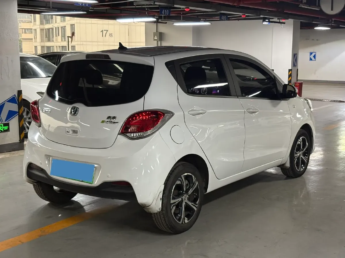 2020 ChangAn BenBen E-Star BEV 32.2KWH,autocango,china used car exporter,china ev exporter,chinese used car exporter,chinese used ev exporter