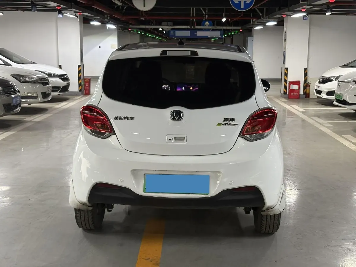 2020 ChangAn BenBen E-Star BEV 32.2KWH,autocango,china used car exporter,china ev exporter,chinese used car exporter,chinese used ev exporter