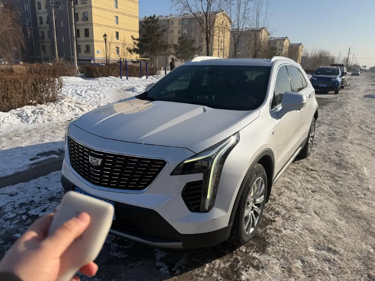 2021 Cadillac XT4 2.0T 237HP L4 9AT