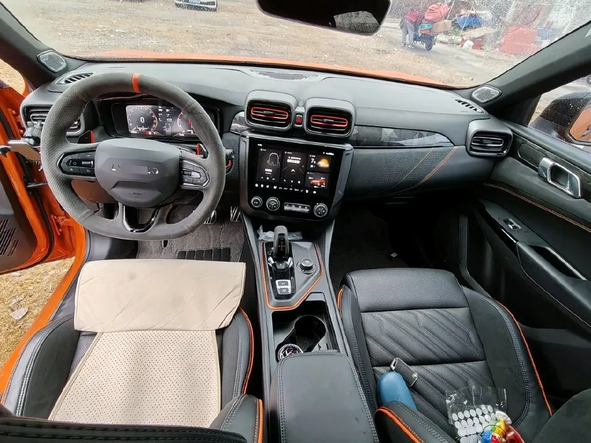 2021 LYNK&CO 02 Hatchback 2.0T 254HP L4 8AT,autocango,china used car exporter,china ev exporter,chinese used car exporter,chinese used ev exporter