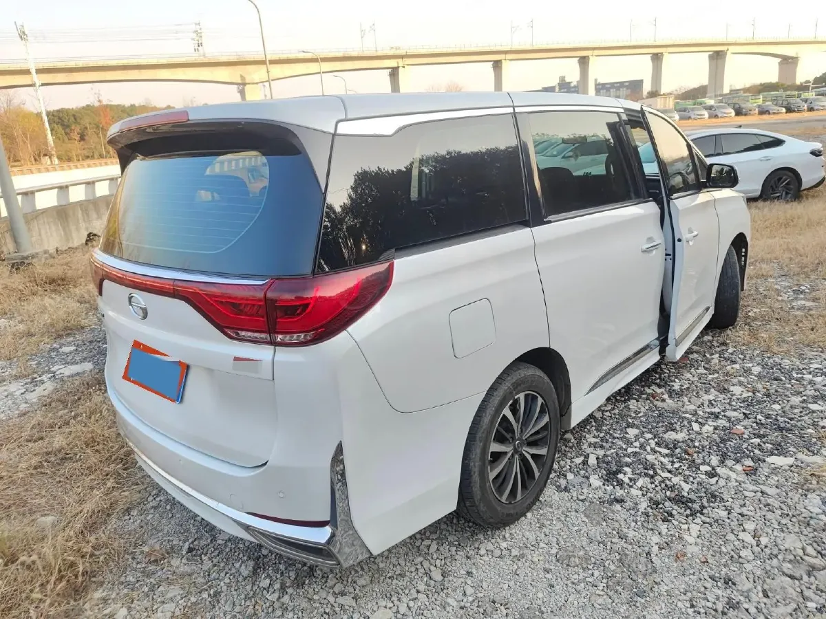 2023 GAC Trumpchi M8 2.0T 252HP L4 8AT,autocango,china used car exporter,china ev exporter,chinese used car exporter,chinese used ev exporter