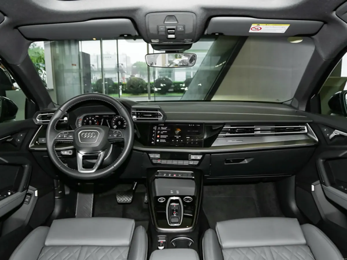 2025 Audi A3 1.5T 160HP L4 7DCT,autocango,china used car exporter,china ev exporter,chinese used car exporter,chinese used ev exporter