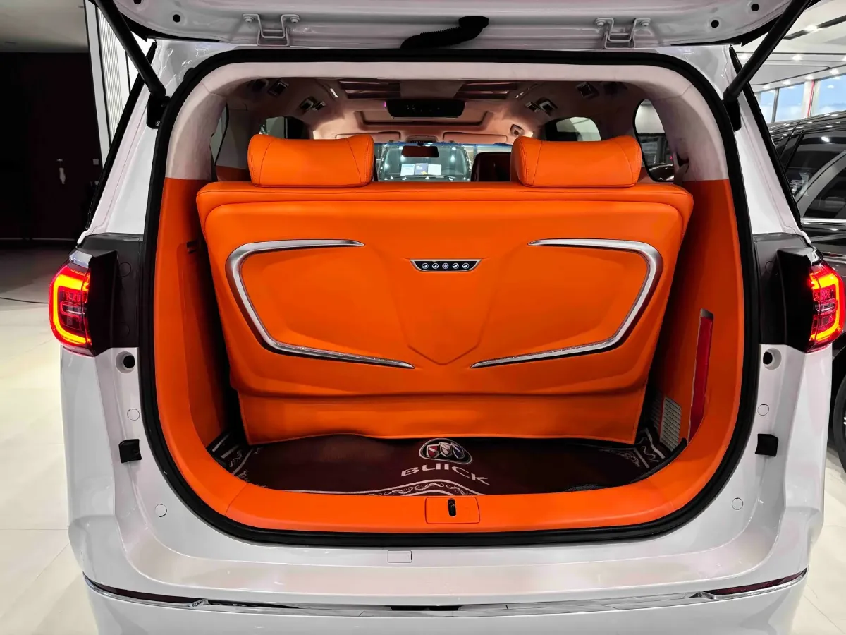 2023 Buick GL8 2.0T 237HP L4 9AT,autocango,china used car exporter,china ev exporter,chinese used car exporter,chinese used ev exporter