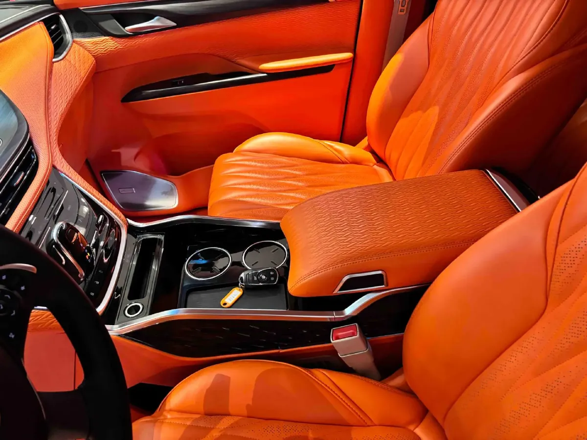 2023 Buick GL8 2.0T 237HP L4 9AT,autocango,china used car exporter,china ev exporter,chinese used car exporter,chinese used ev exporter