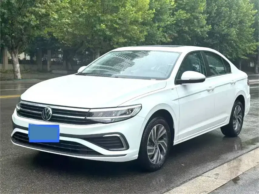 2025 Volkswagen Bora 1.2T 116HP L4 7DCT