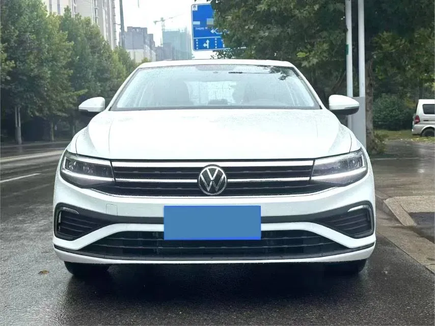 2025 Volkswagen Bora 1.2T 116HP L4 7DCT,autocango,china used car exporter,china ev exporter,chinese used car exporter,chinese used ev exporter