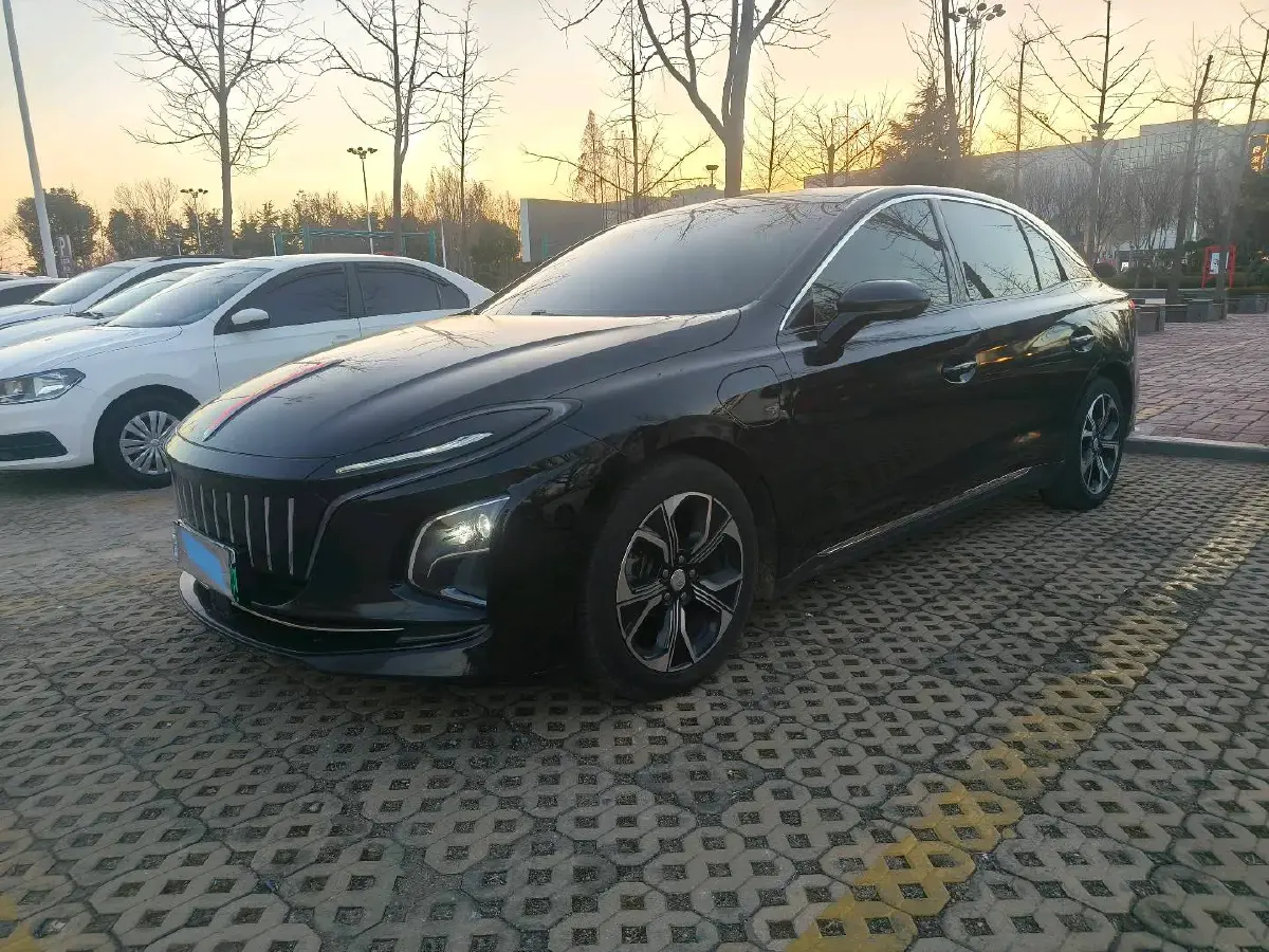 2021 HongQi E-QM5 BEV 54KWH