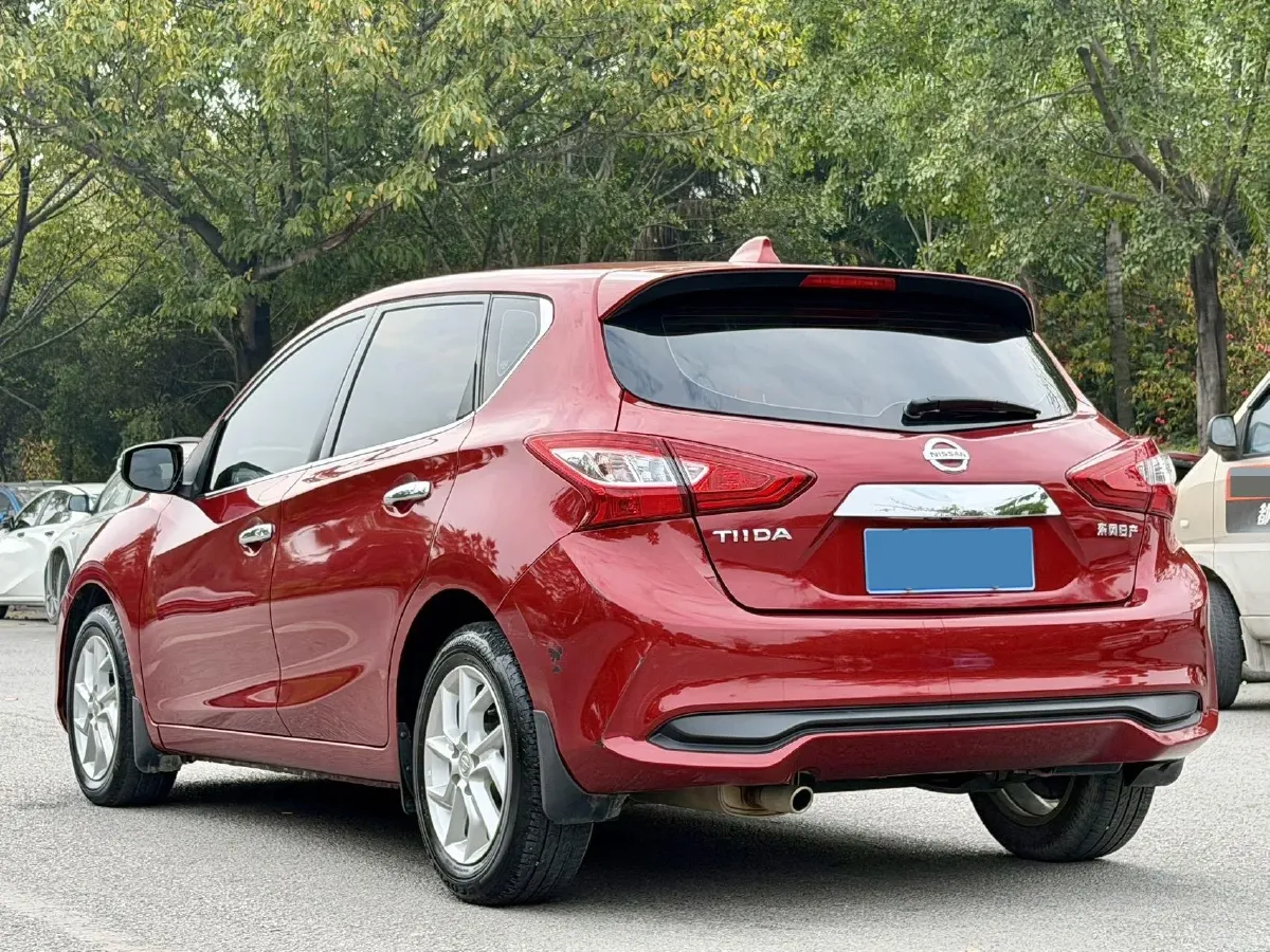 2021 Nissan Tiida 1.6L 122HP L4 CVT,autocango,china used car exporter,china ev exporter,chinese used car exporter,chinese used ev exporter