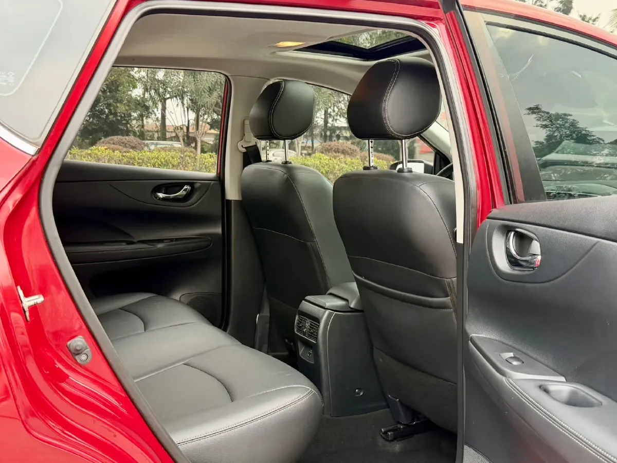 2021 Nissan Tiida 1.6L 122HP L4 CVT,autocango,china used car exporter,china ev exporter,chinese used car exporter,chinese used ev exporter