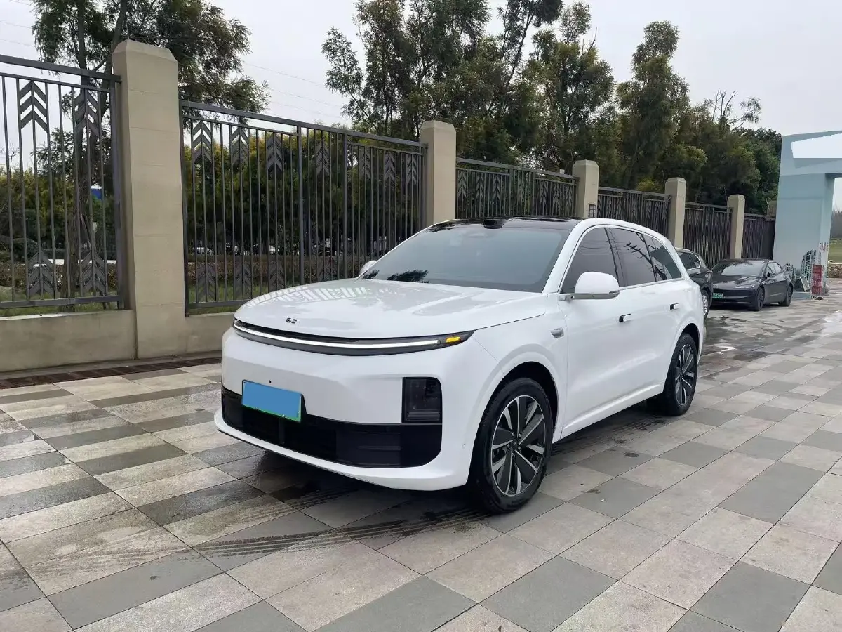 2025 Li L6 Range Extended 154HP L4 REEV