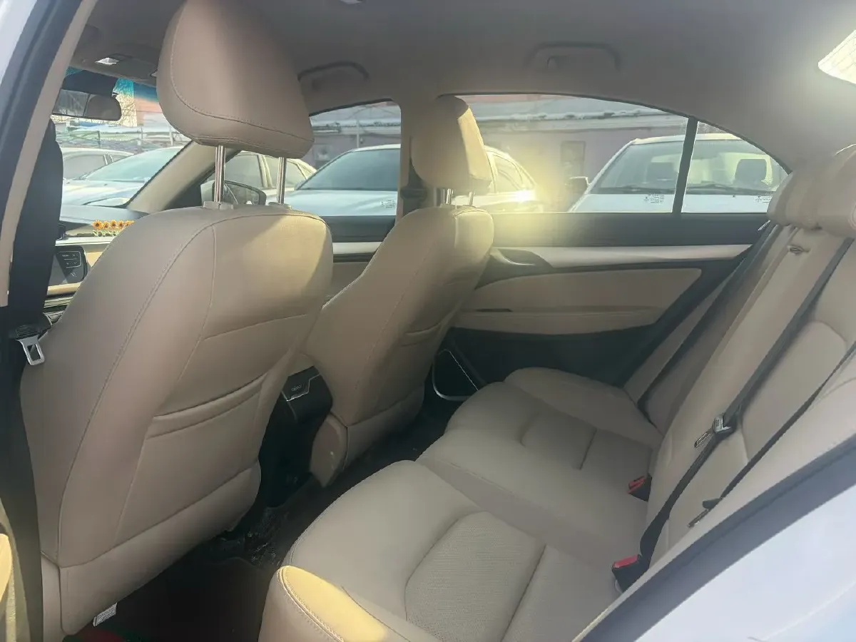 2018 Geely Emgrand 1.5L 109HP L4 CVT,autocango,china used car exporter,china ev exporter,chinese used car exporter,chinese used ev exporter