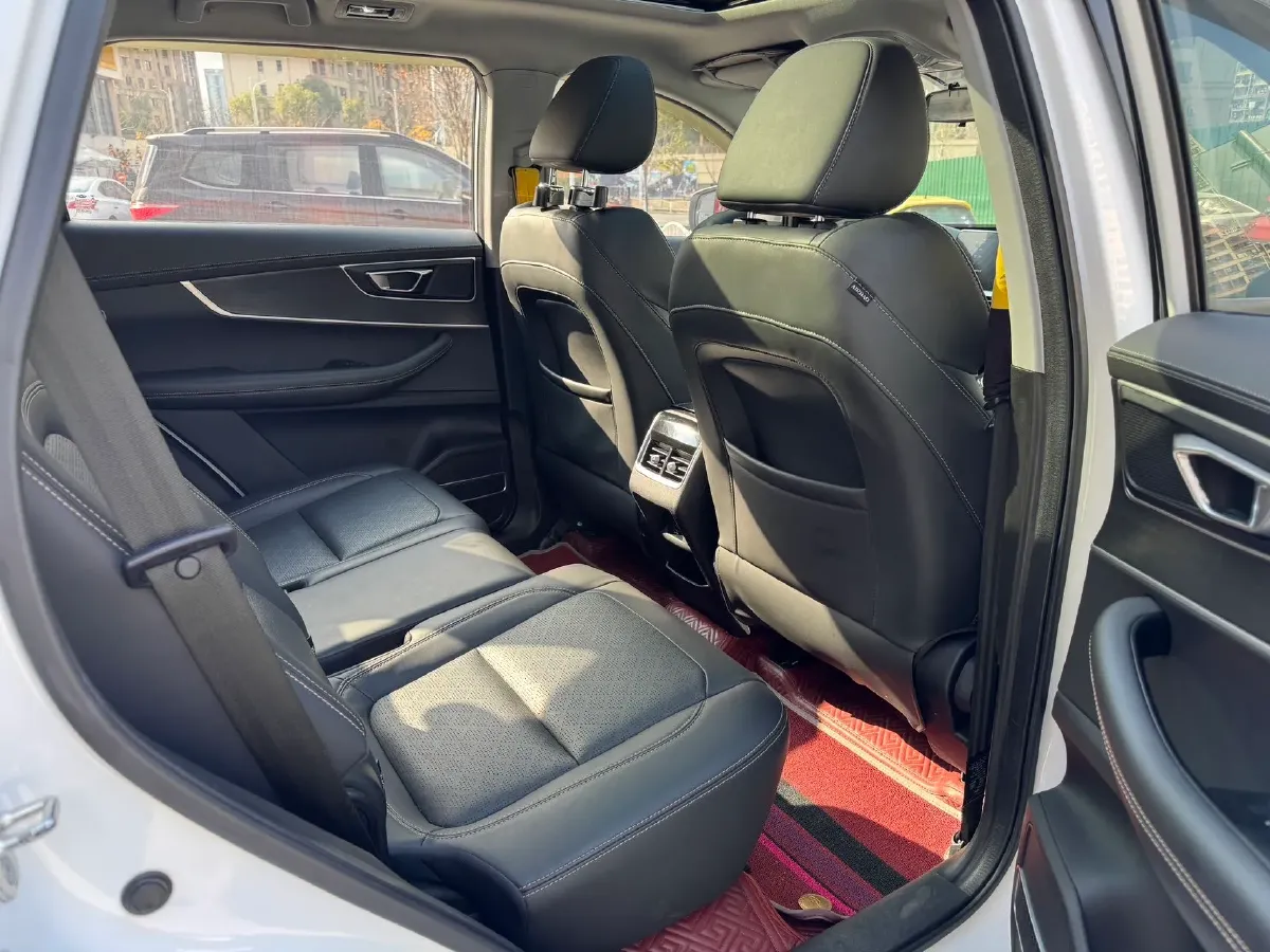 2020 Chery Tiggo 8 1.6T 197HP L4 7DCT,autocango,china used car exporter,china ev exporter,chinese used car exporter,chinese used ev exporter