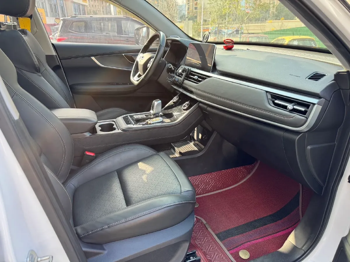 2020 Chery Tiggo 8 1.6T 197HP L4 7DCT,autocango,china used car exporter,china ev exporter,chinese used car exporter,chinese used ev exporter