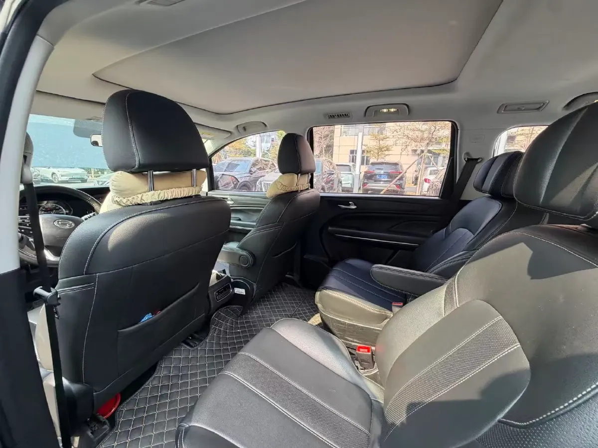 2021 GAC Trumpchi M6 1.5T 169HP L4 7DCT,autocango,china used car exporter,china ev exporter,chinese used car exporter,chinese used ev exporter