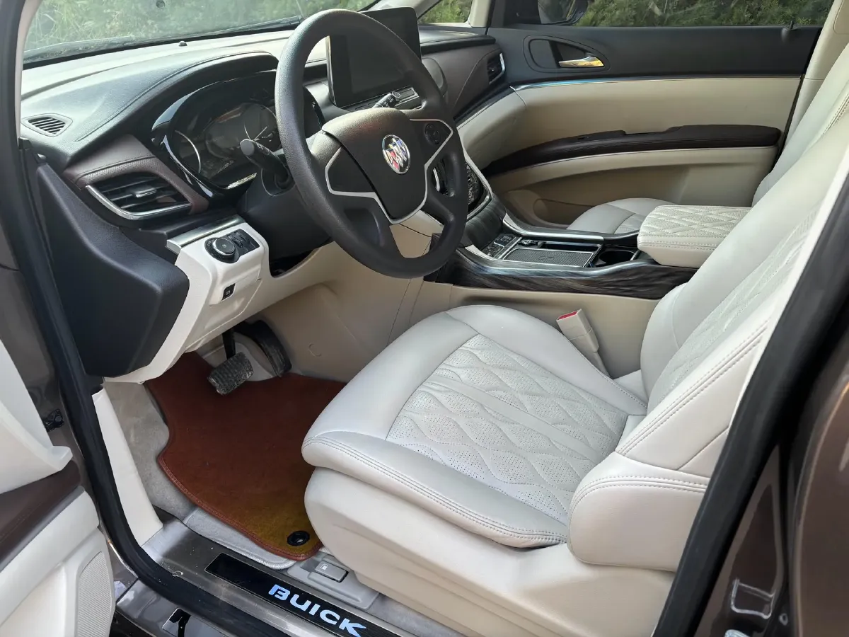 2021 Buick GL8 2.0T 237HP L4 9AT,autocango,china used car exporter,china ev exporter,chinese used car exporter,chinese used ev exporter