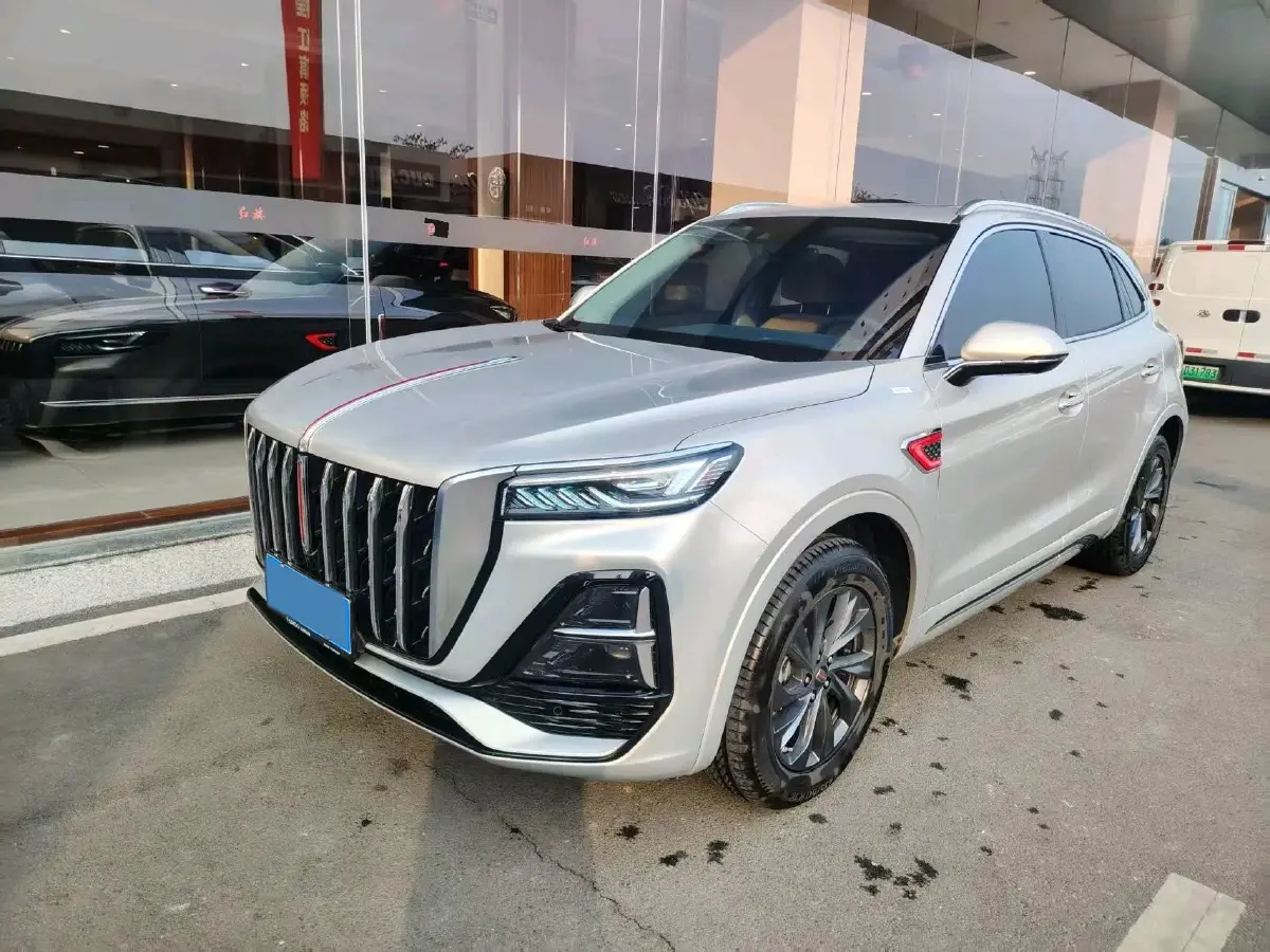 2023 HongQi HS5 2.0T 252HP L4 8AT